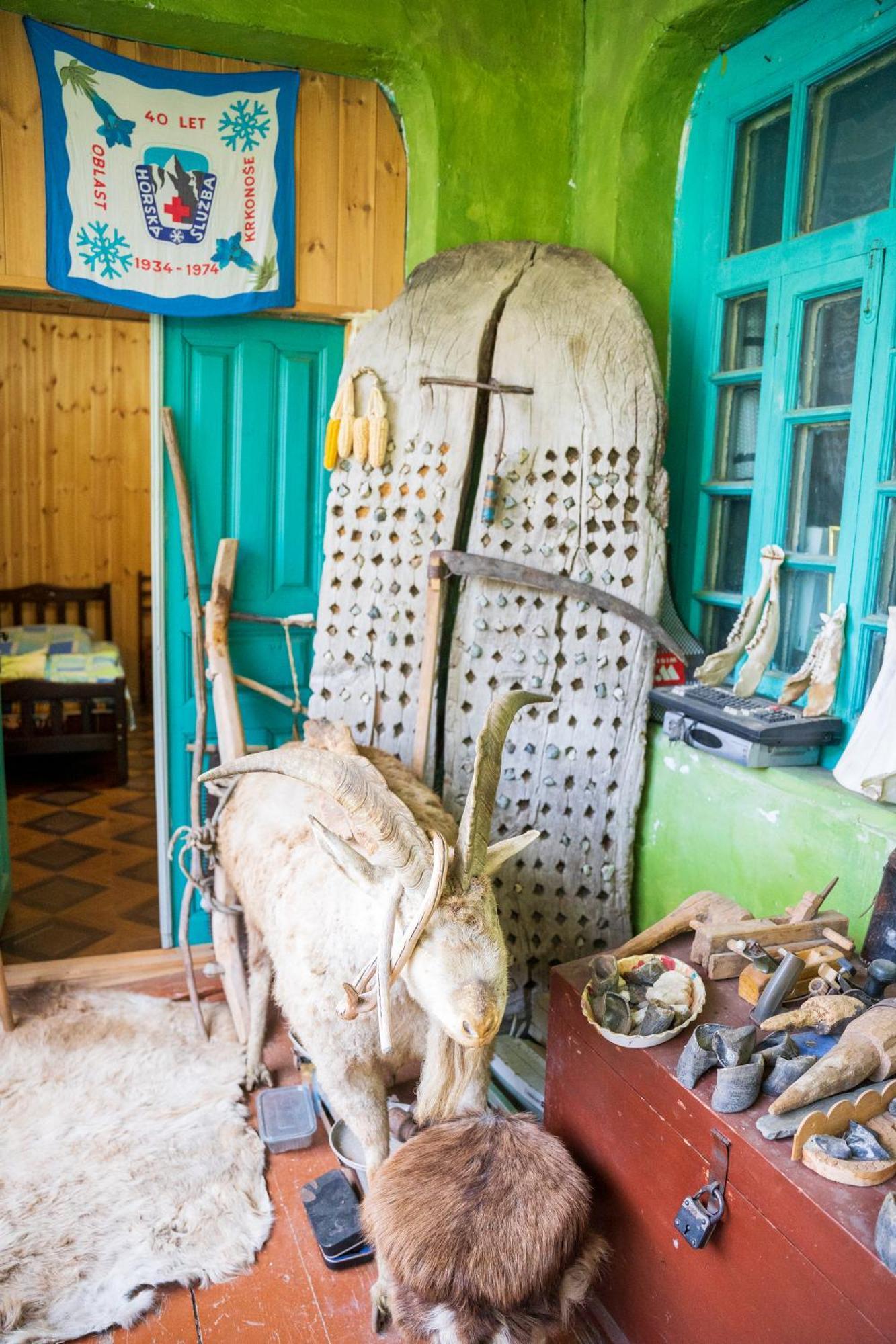 אושגולי Guesthouse Svani מראה חיצוני תמונה