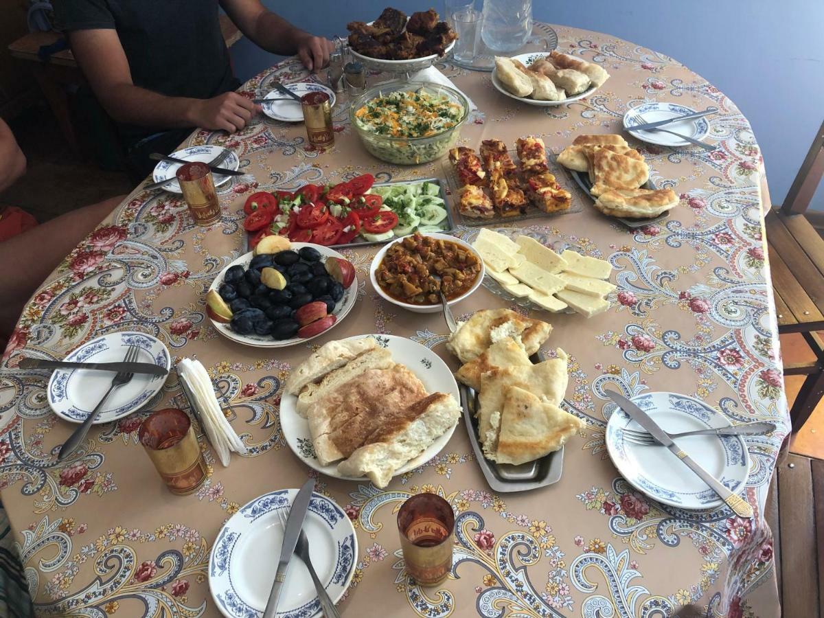 אושגולי Guesthouse Svani מראה חיצוני תמונה